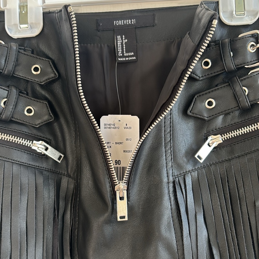 NWT Black Faux Leather Skirt - Picture 13 of 13